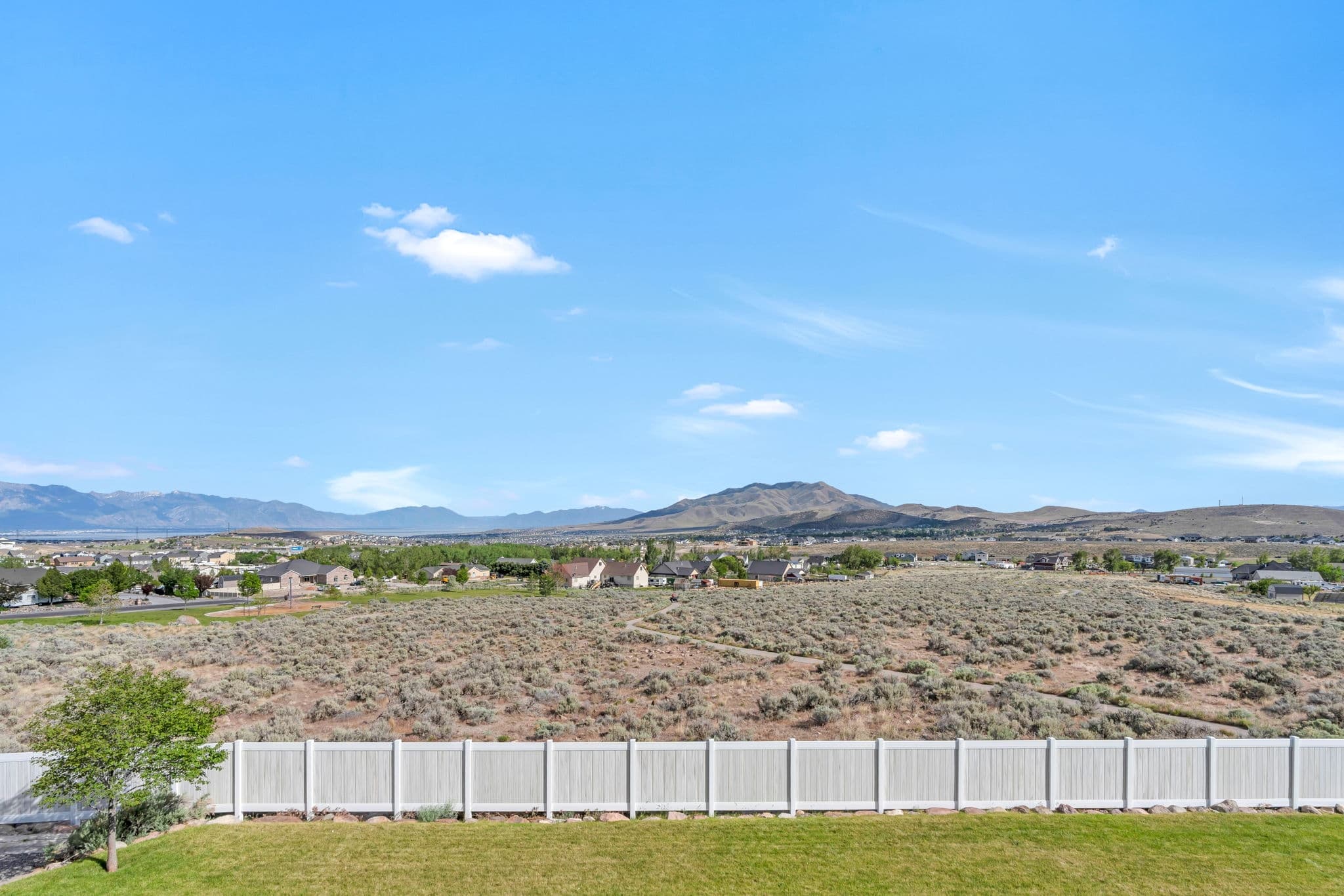 Eagle Mountain House: 2872 E Sorrel Dr
