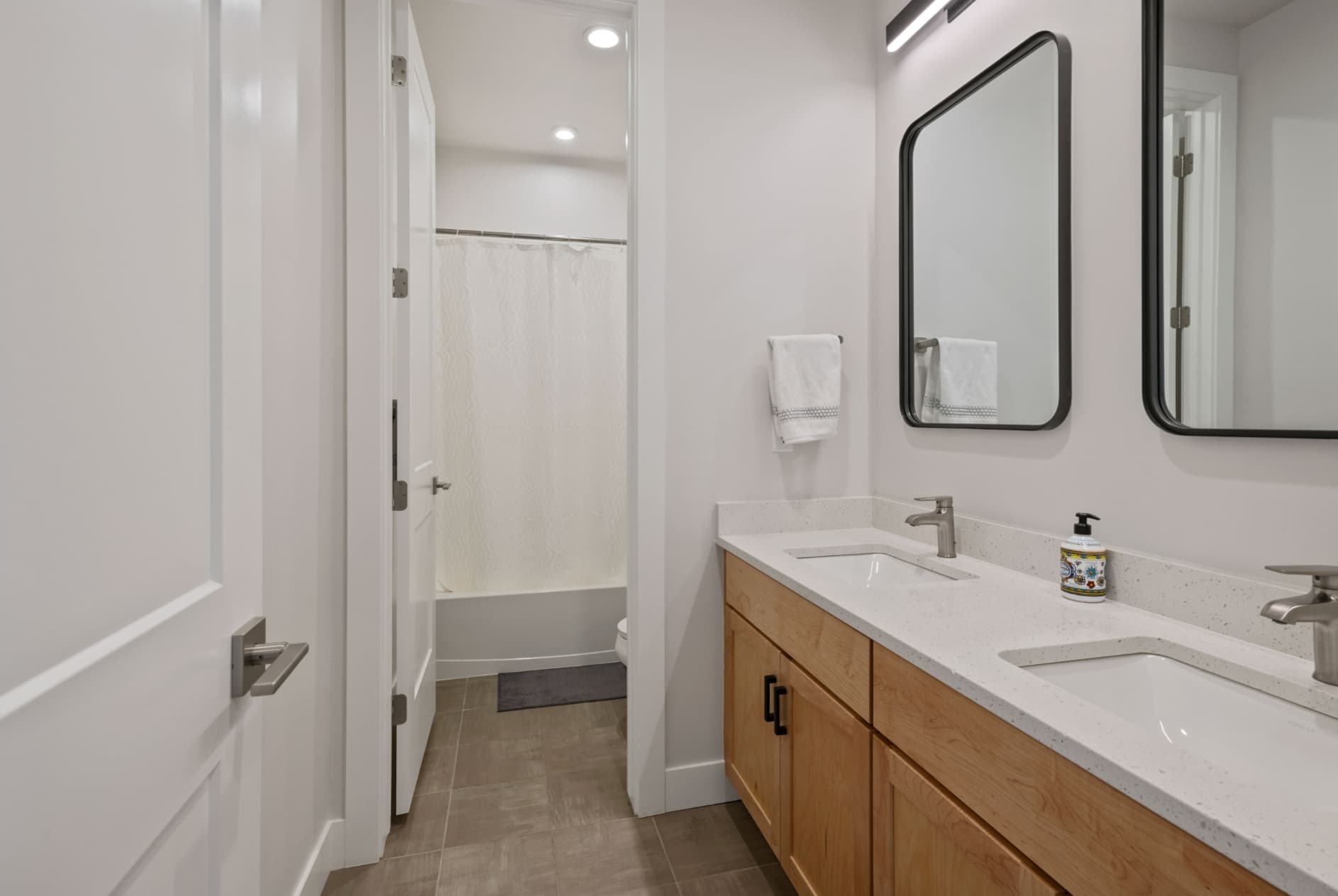 Salt Lake City House: 7862 S Danish Pine Ln