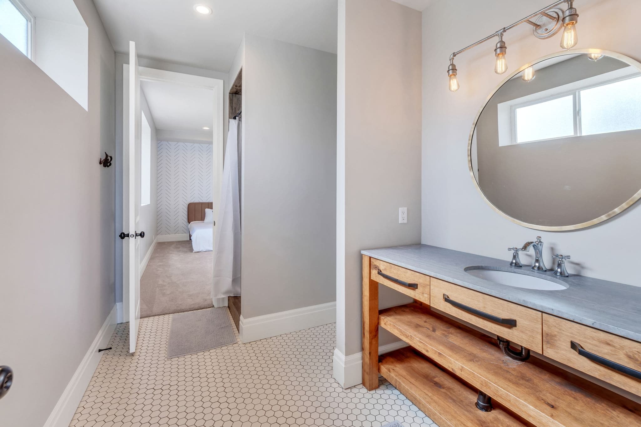 Eagle Mountain House: 2872 E Sorrel Dr
