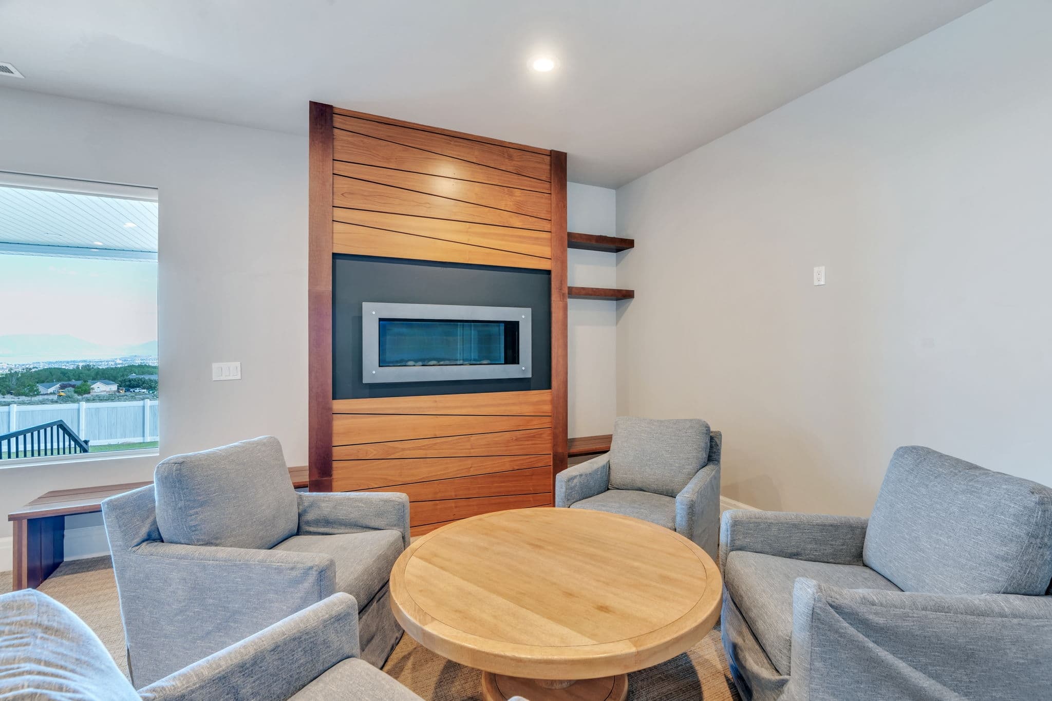 Eagle Mountain House: 2872 E Sorrel Dr