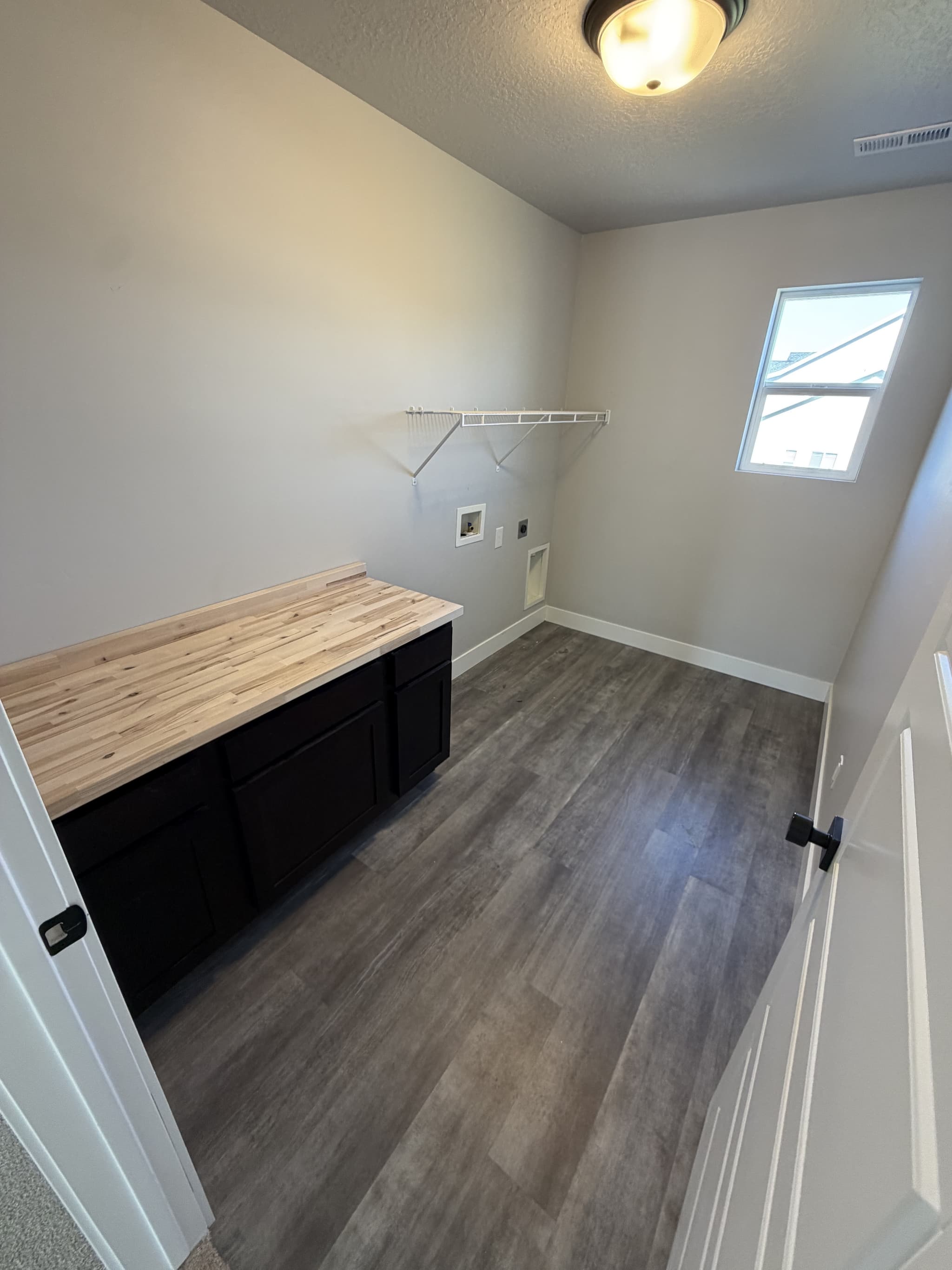 Eagle Mountain House: 4684 N Grandview Peak Dr