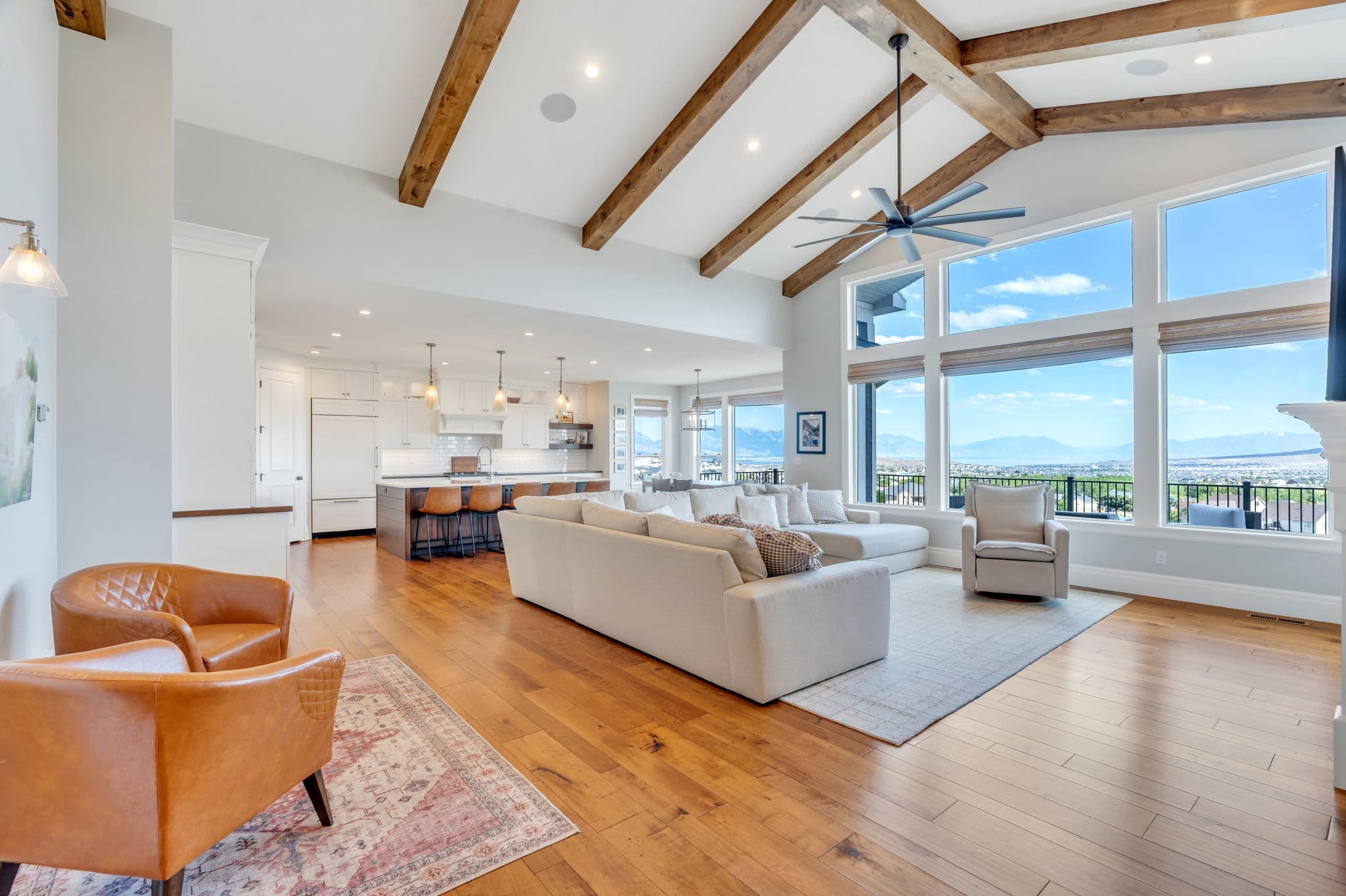 Eagle Mountain House: 2872 E Sorrel Dr