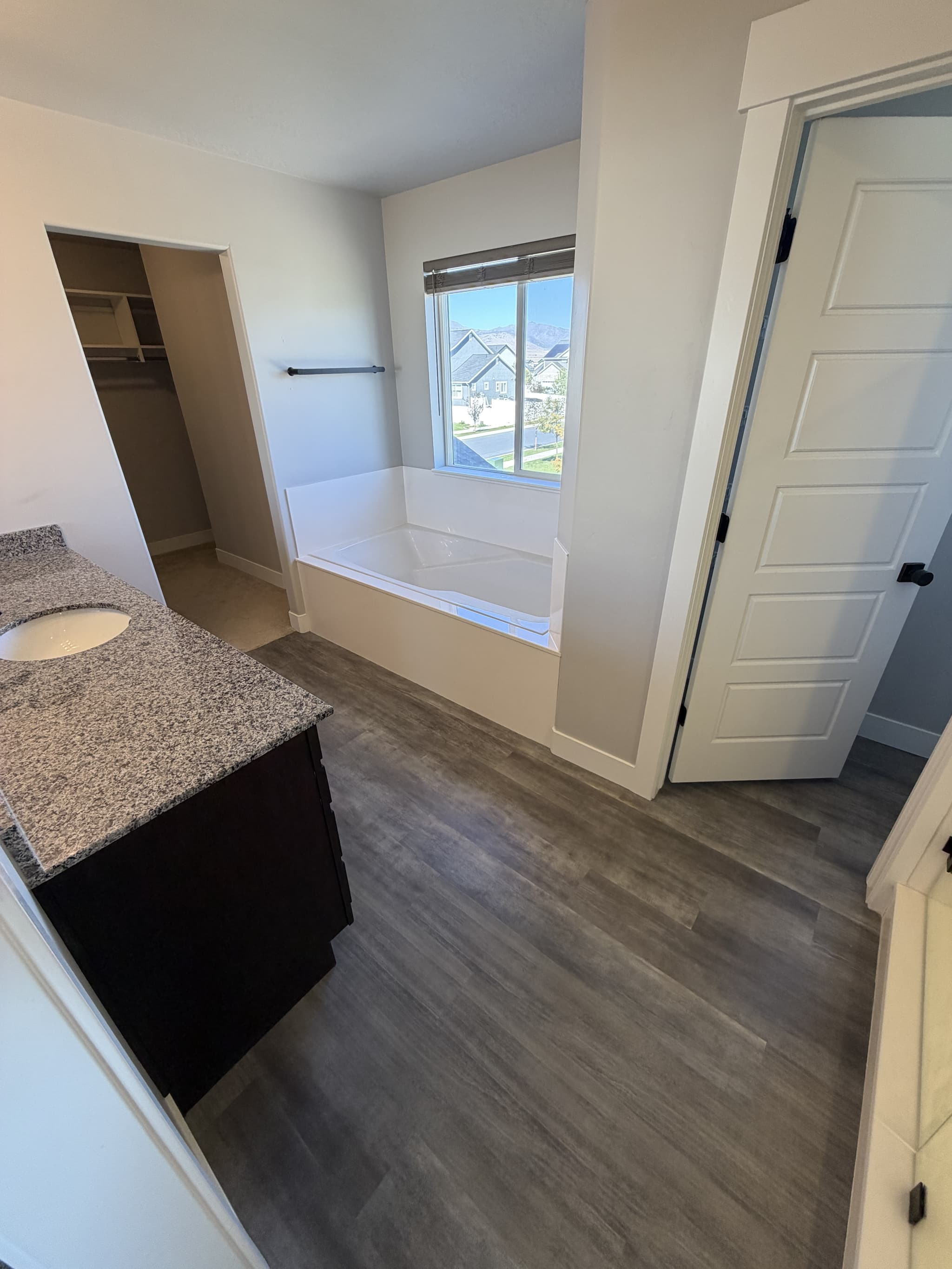 Eagle Mountain House: 4684 N Grandview Peak Dr