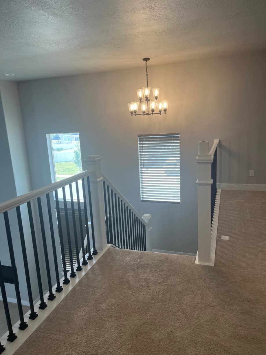 Eagle Mountain House: 4684 N Grandview Peak Dr
