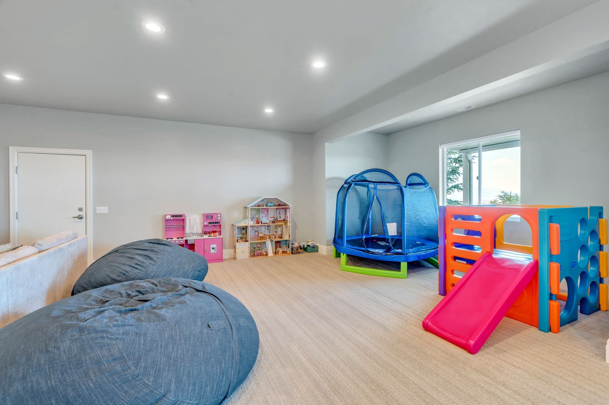 Eagle Mountain House: 2872 E Sorrel Dr