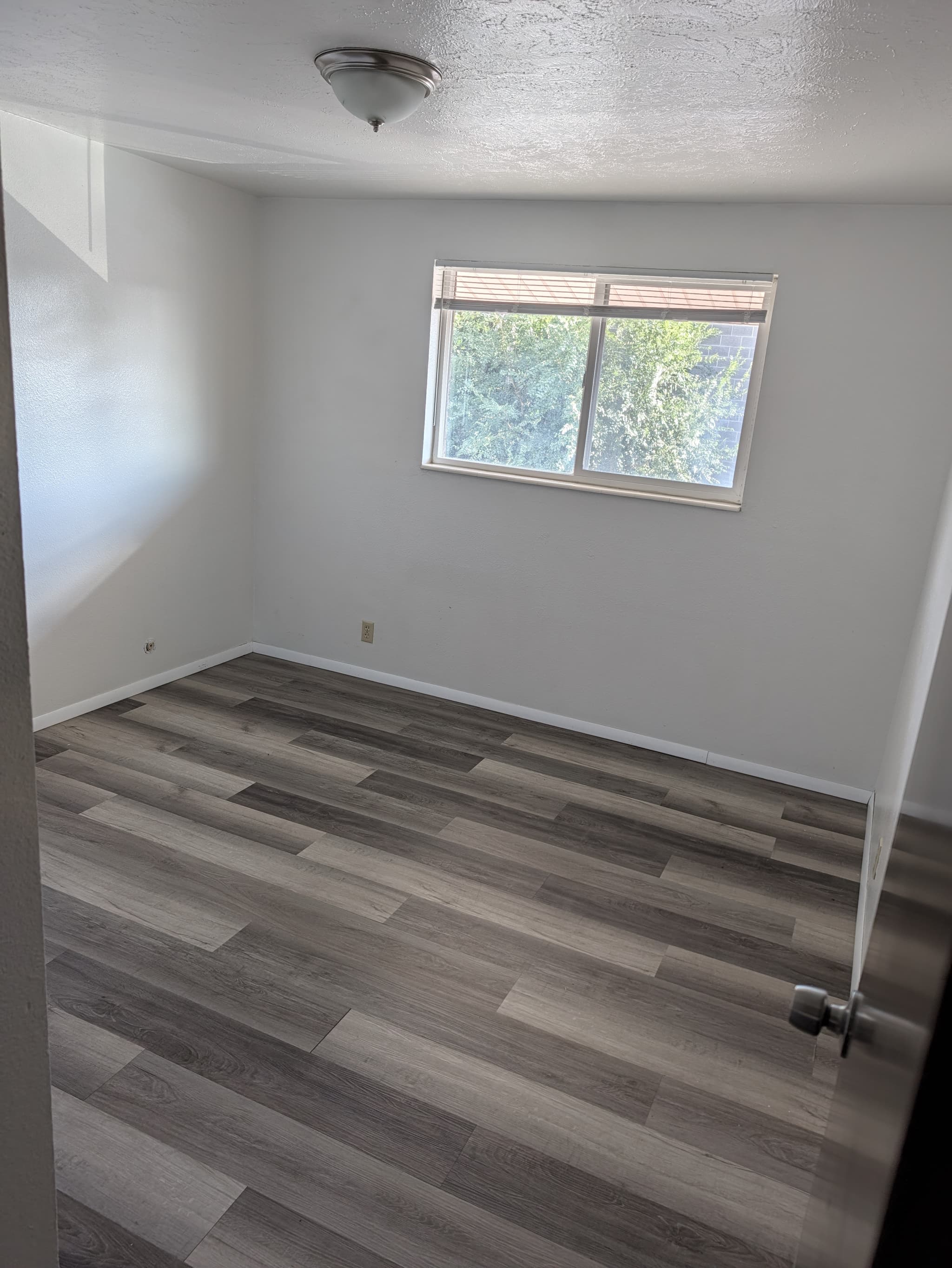 Orem Apartment: 349 N Main St