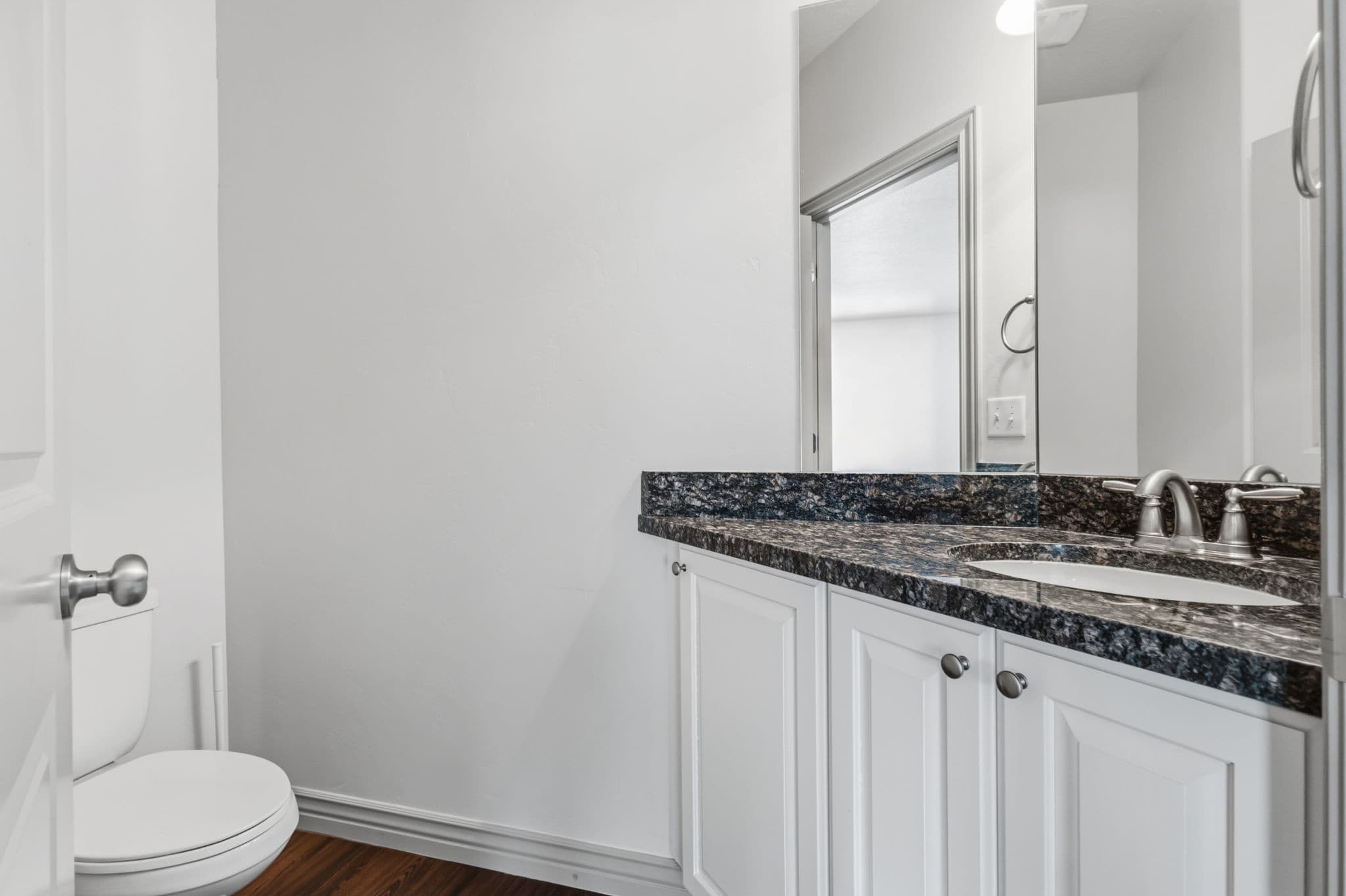 Vineyard Single Room: 704 S 1840 W