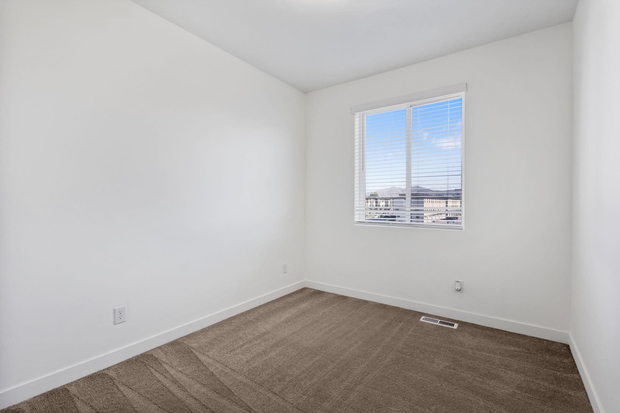 American Fork Single Room: 868 W 480 S