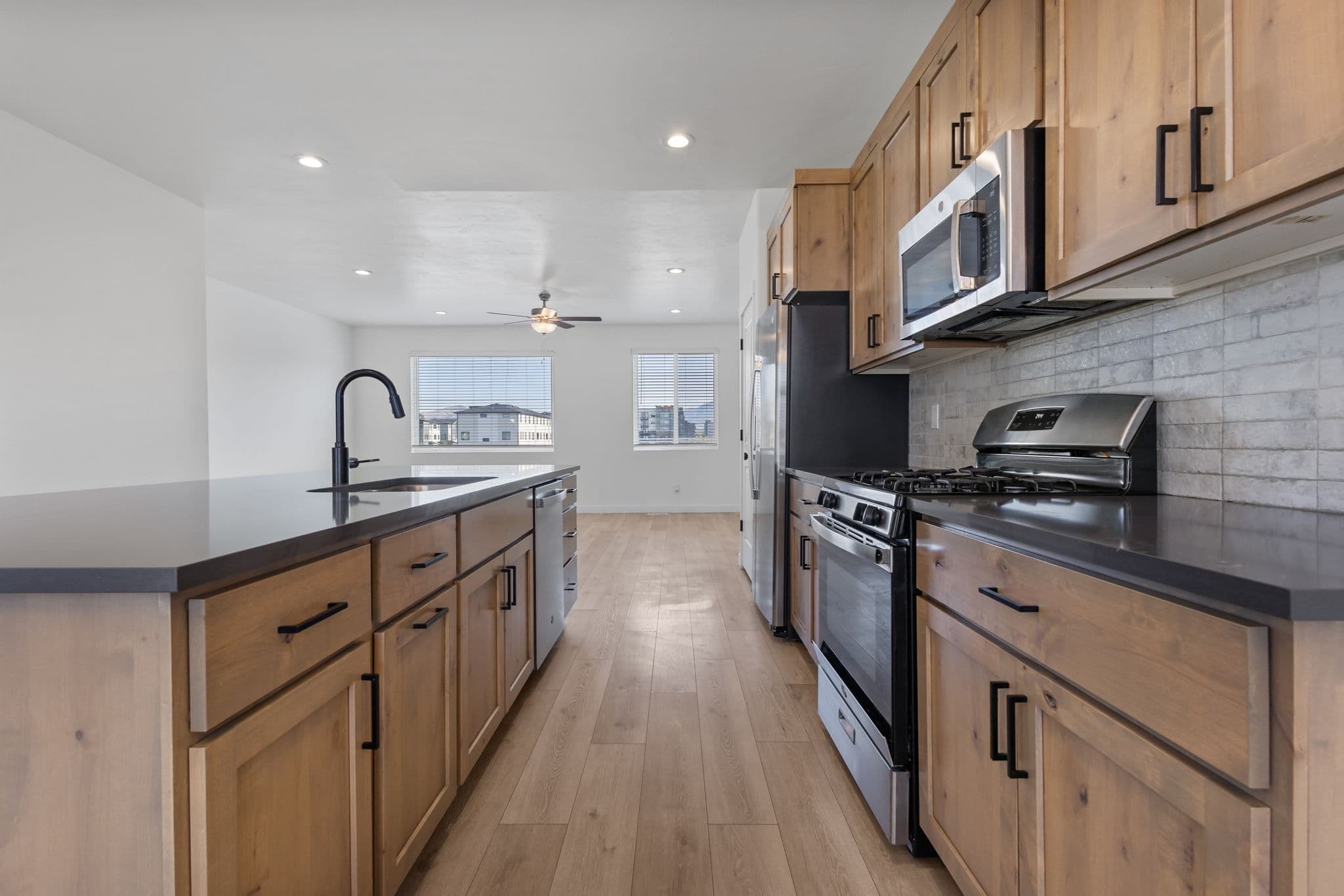 American Fork Single Room: 868 W 480 S