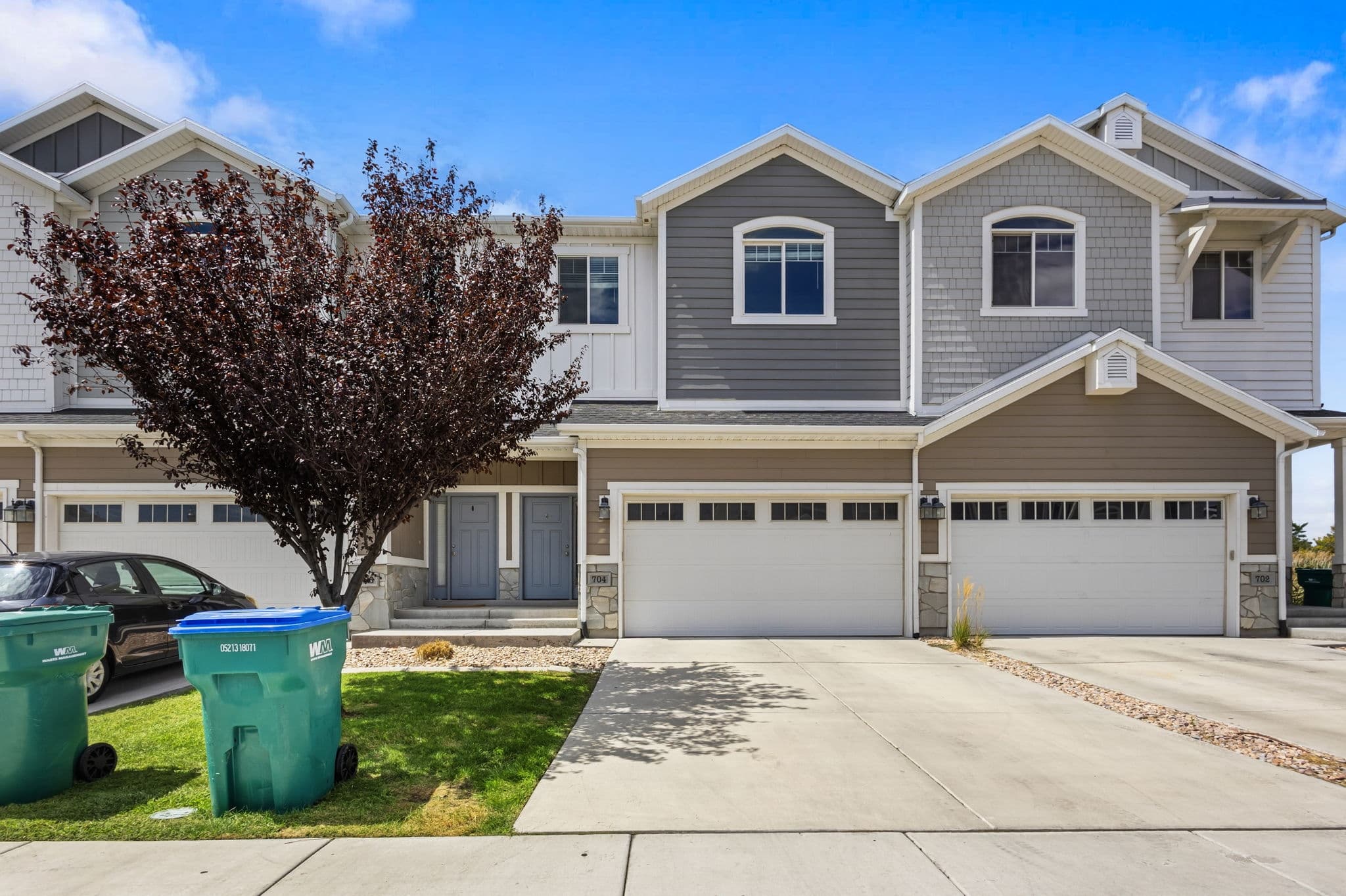Vineyard Single Room: 704 S 1840 W
