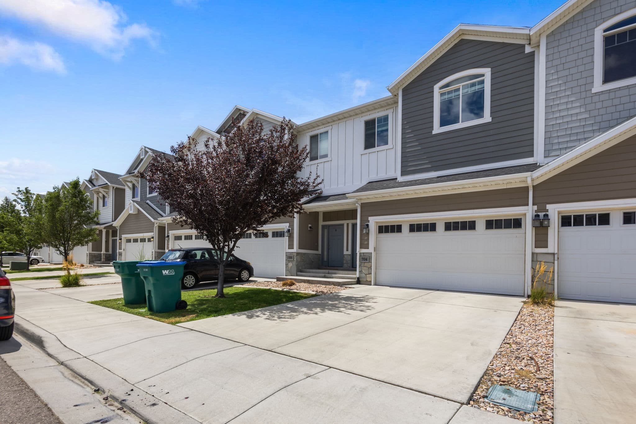Vineyard Single Room: 704 S 1840 W