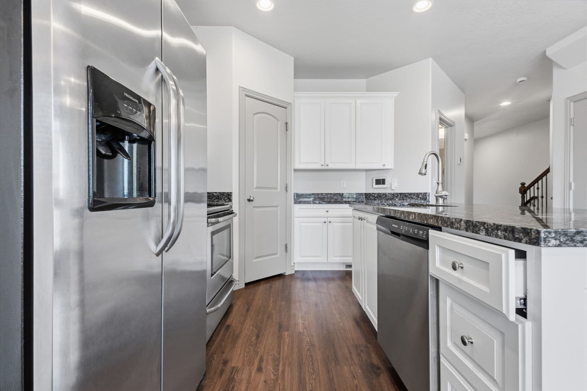 Vineyard Single Room: 704 S 1840 W