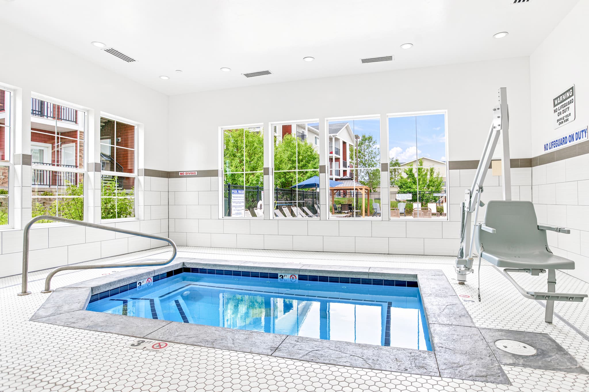 Helena Apartment: 695 Legend Loop