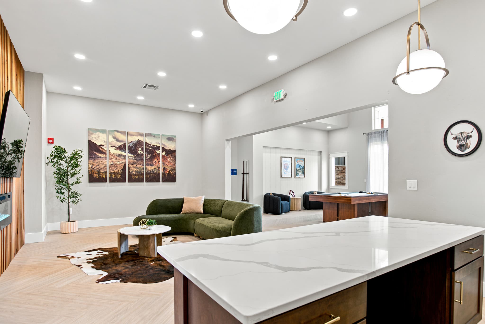 Helena Apartment: 695 Legend Loop