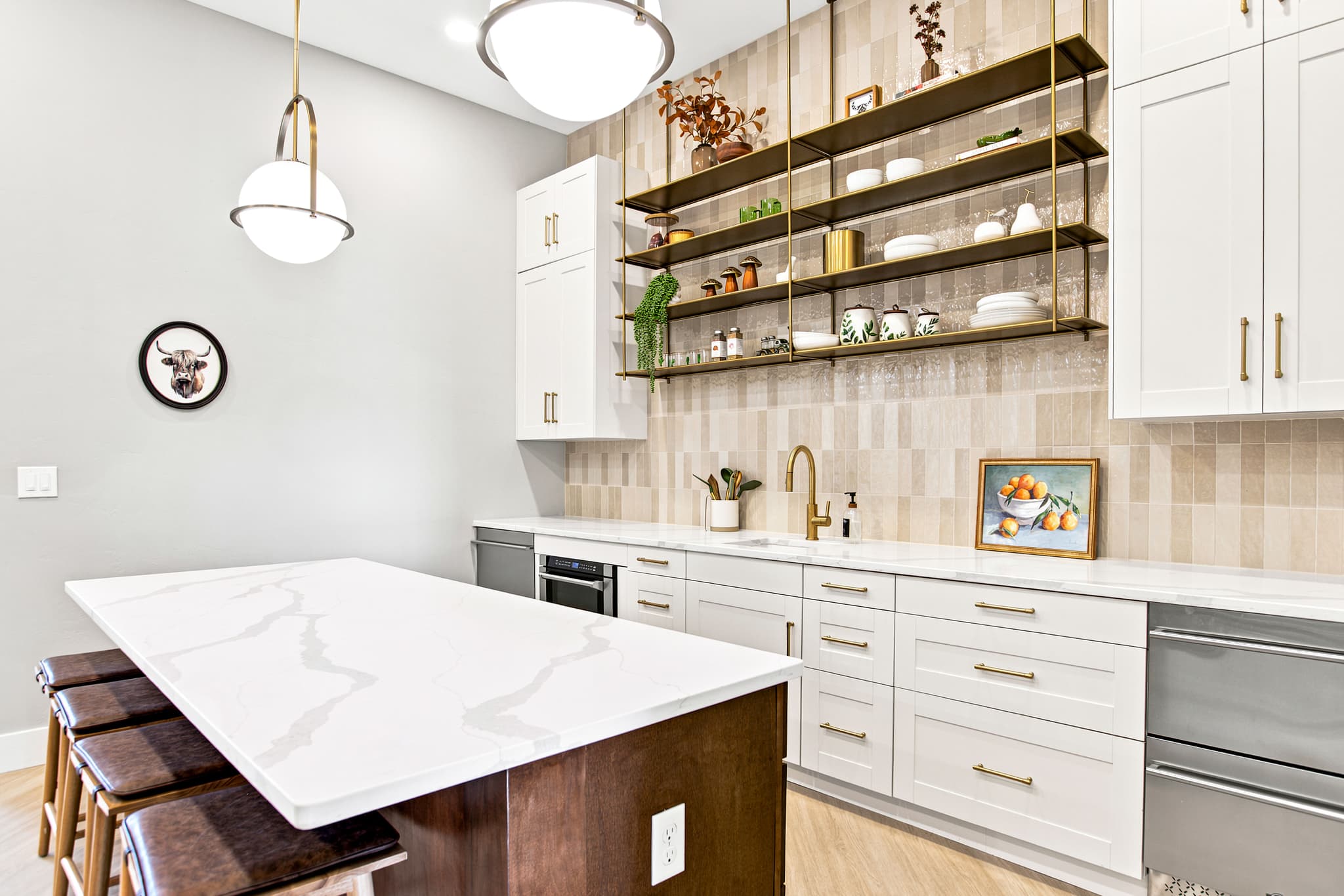 Helena Apartment: 695 Legend Loop