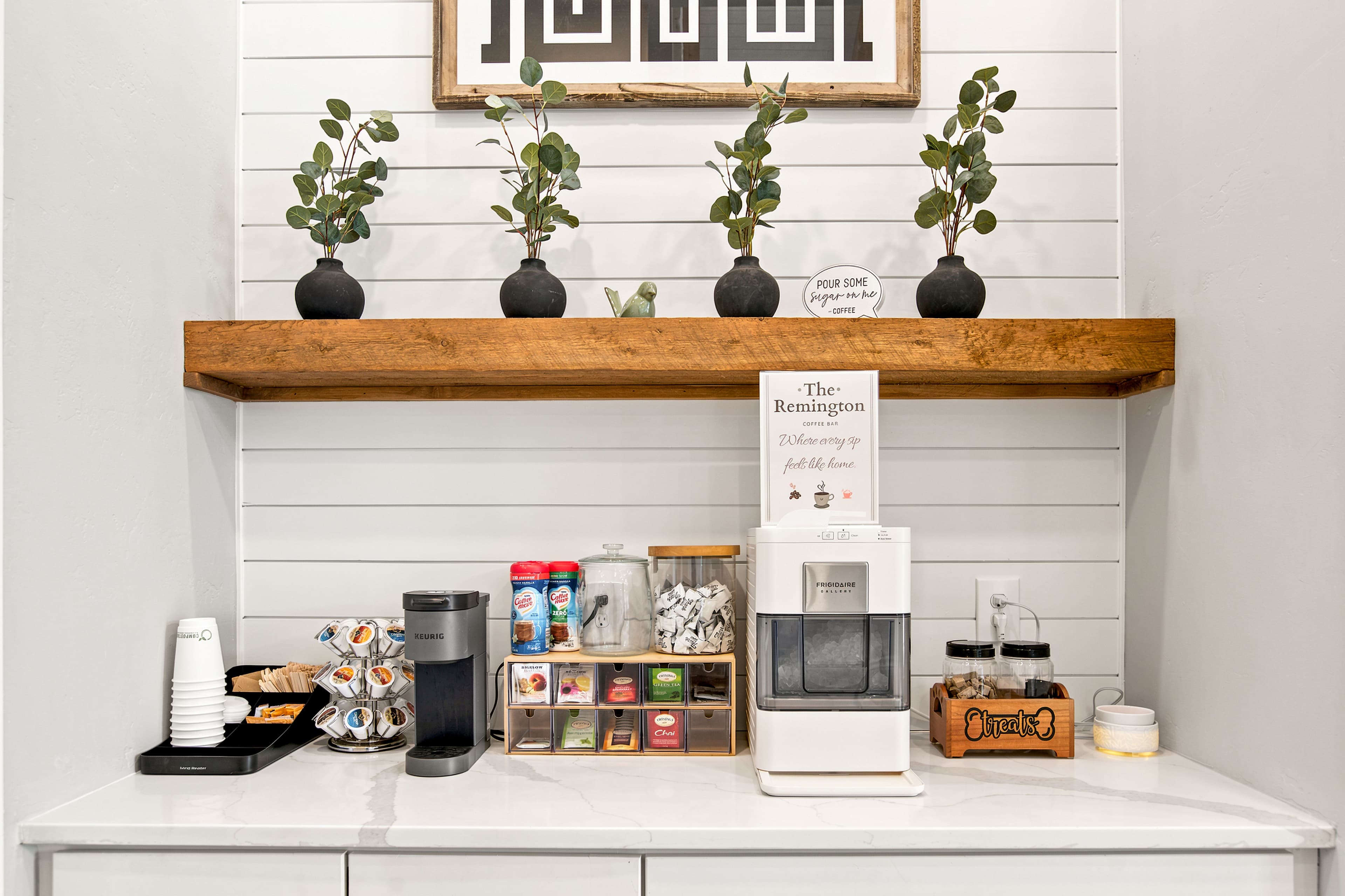 Helena Apartment: 695 Legend Loop