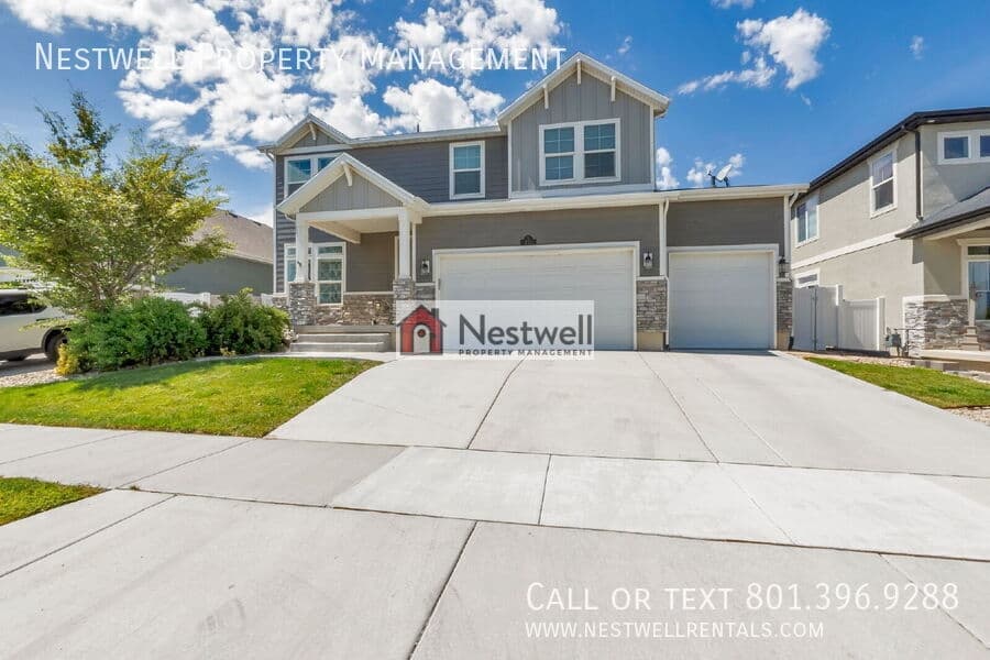 Saratoga Springs House: 231 S Buckhorn Bath Ave