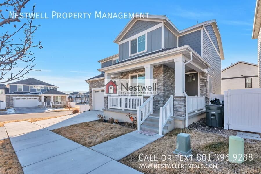 South Jordan House: 11492 S Alta Loma Ln