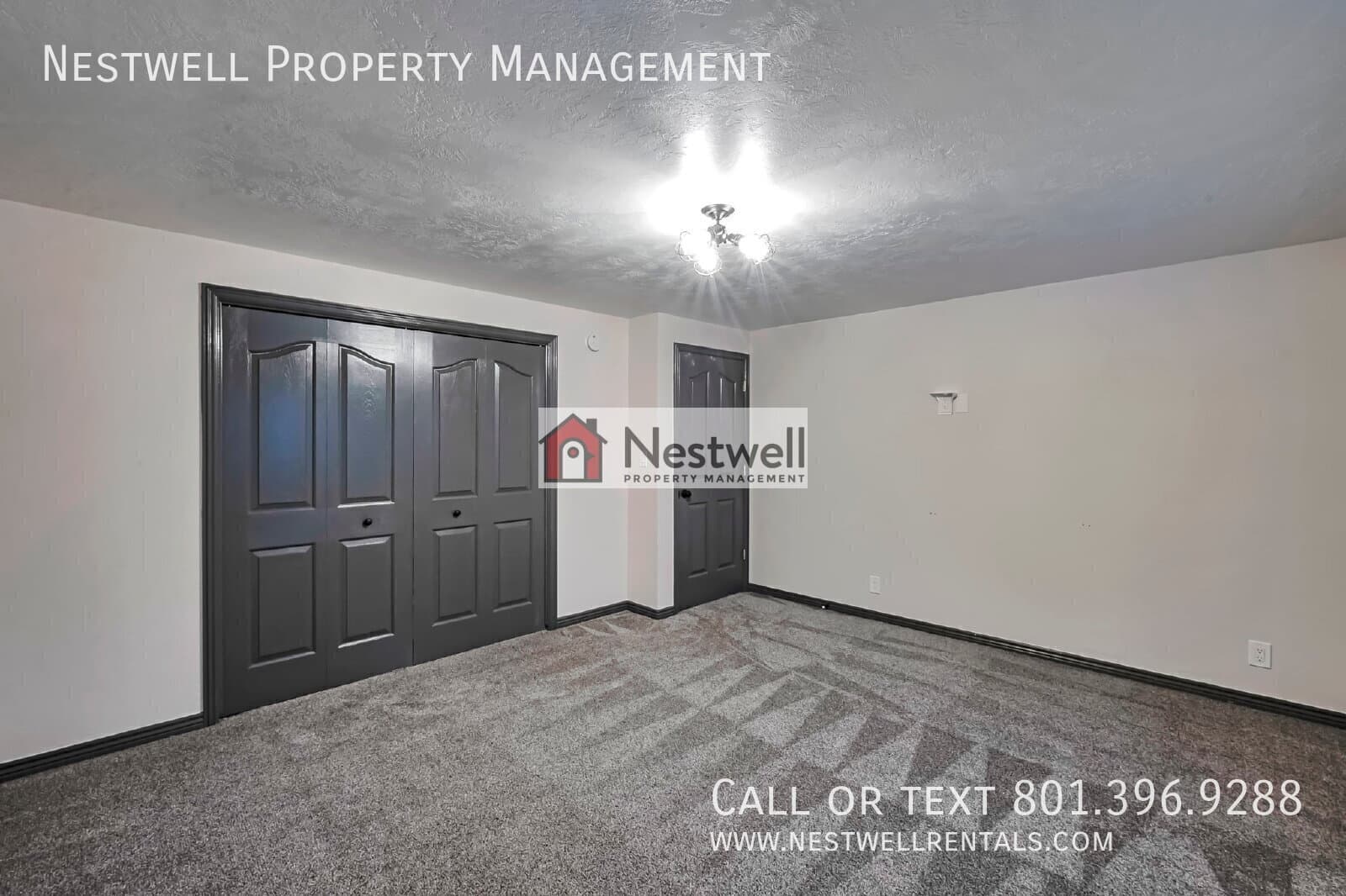 Alpine House: 713 S Cumberland Ct