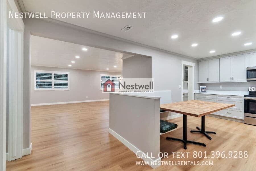Salt Lake City Condo: 2710 S Highland Dr