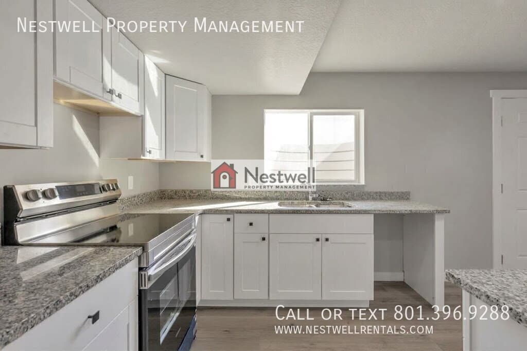 Magna Apartment: 7779 W Conger Rd