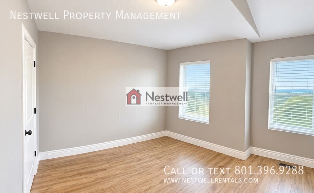 Draper Townhome: 2023 E Stoneleigh Dr
