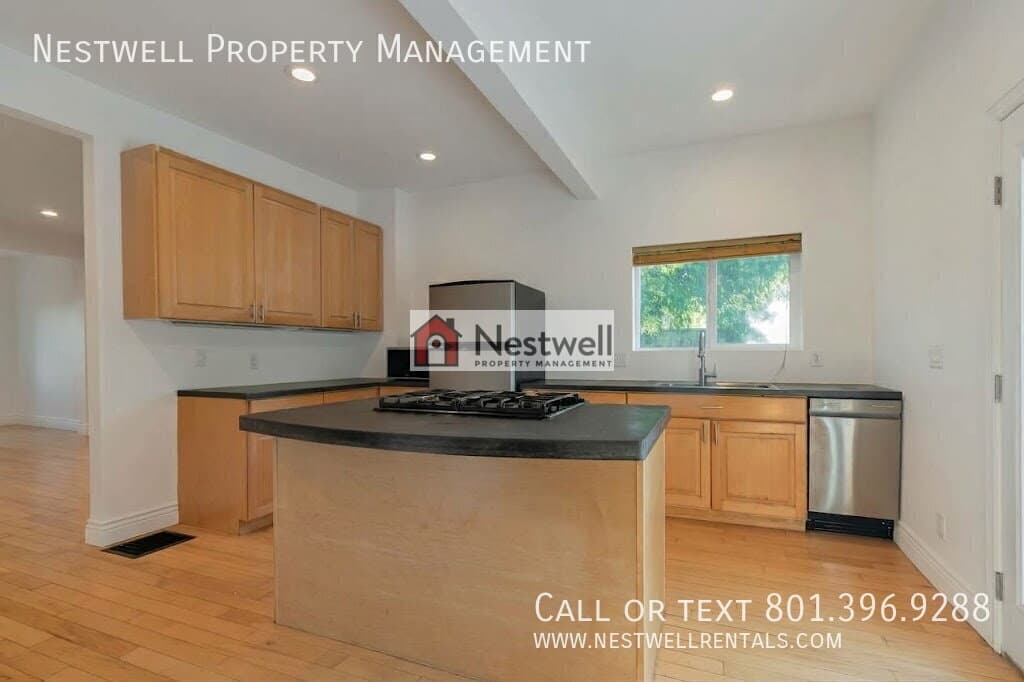 Salt Lake City House: 1149 W Pacific Ave