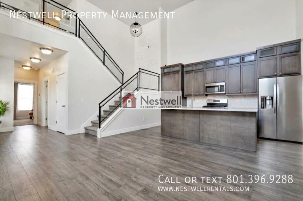 South Jordan Townhome: 5208 W Big Sur Dr
