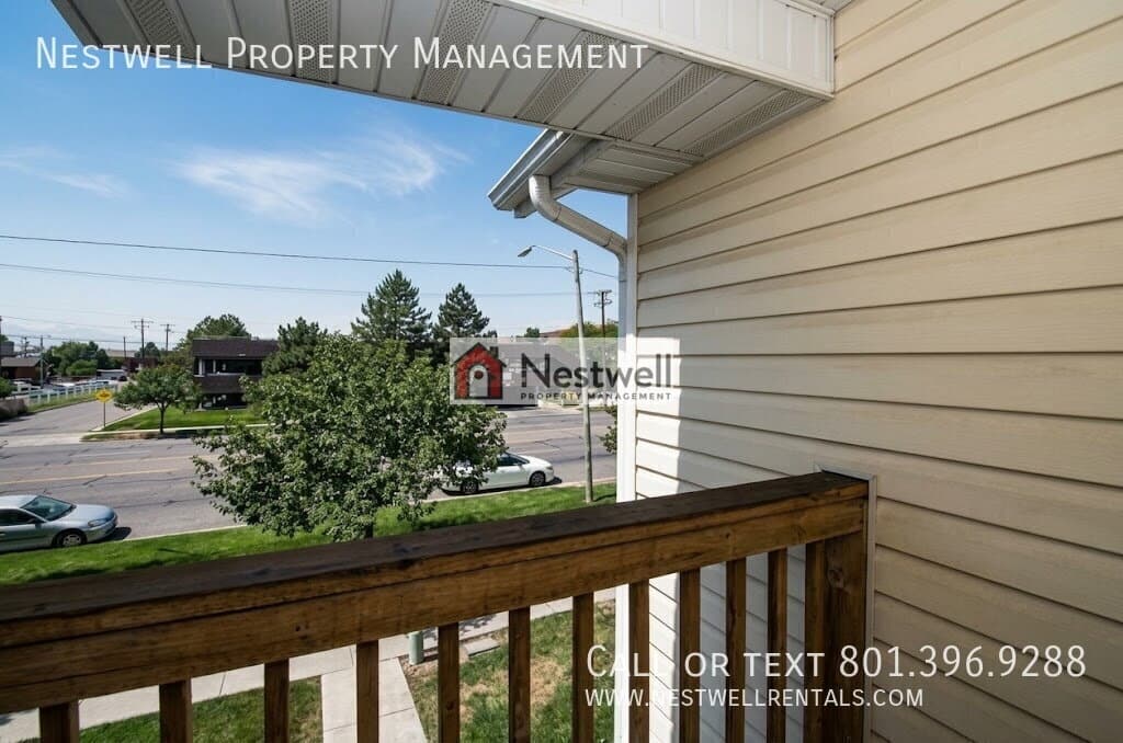 Salt Lake City Townhome: 745 S 200 E
