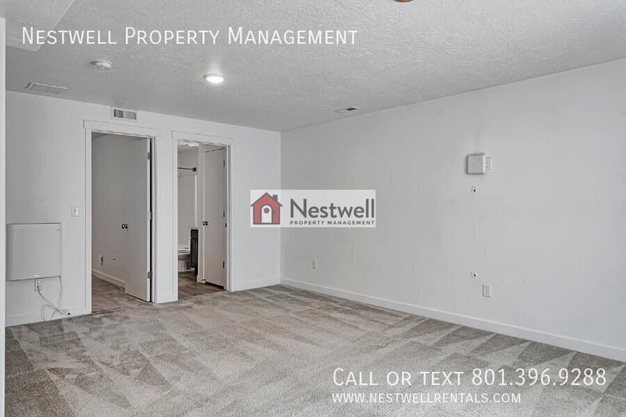 Vineyard House: 506 N 290 E