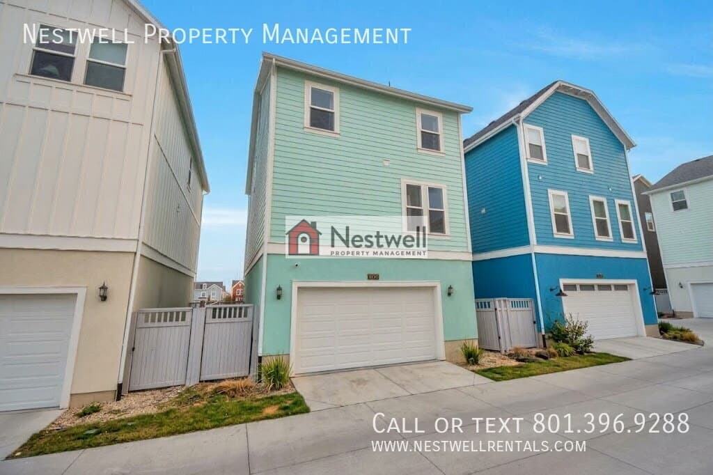 South Jordan House: 10758 S Oquie Rd