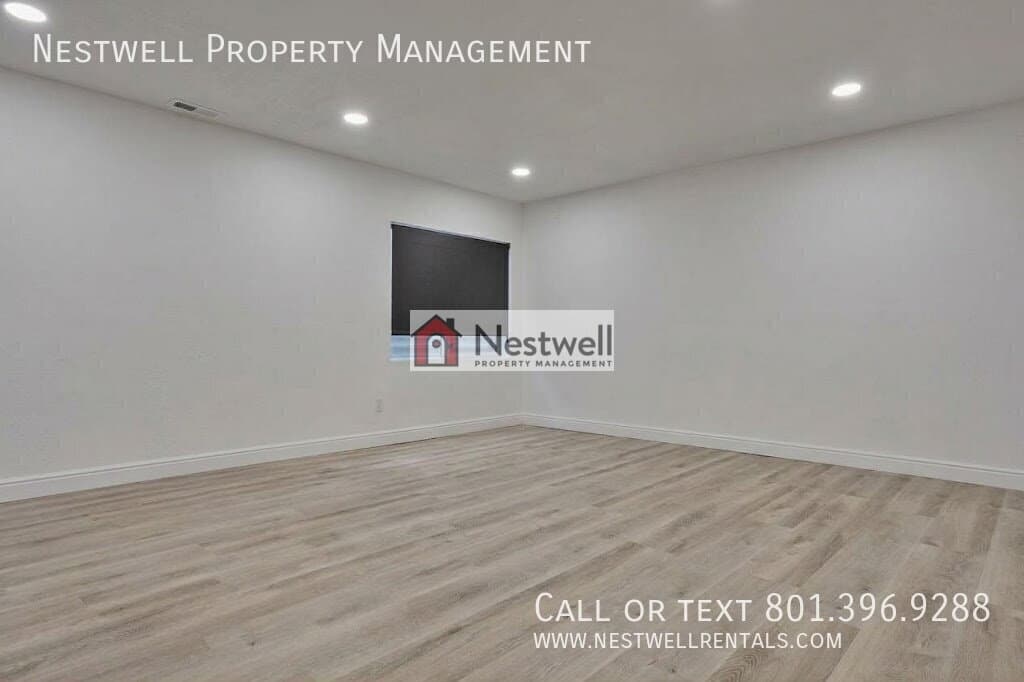 Herriman House: 4463 W Thorley Dr