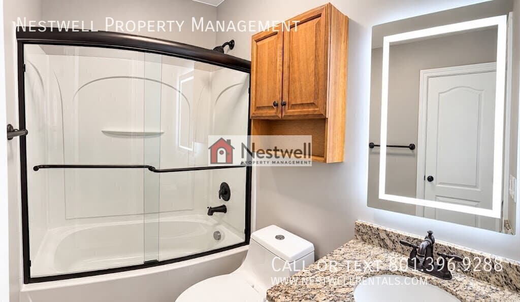 Draper Townhome: 2023 E Stoneleigh Dr