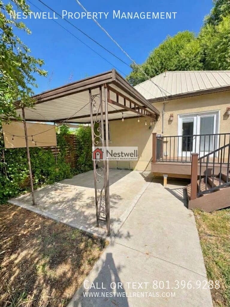 Salt Lake City House: 1149 W Pacific Ave