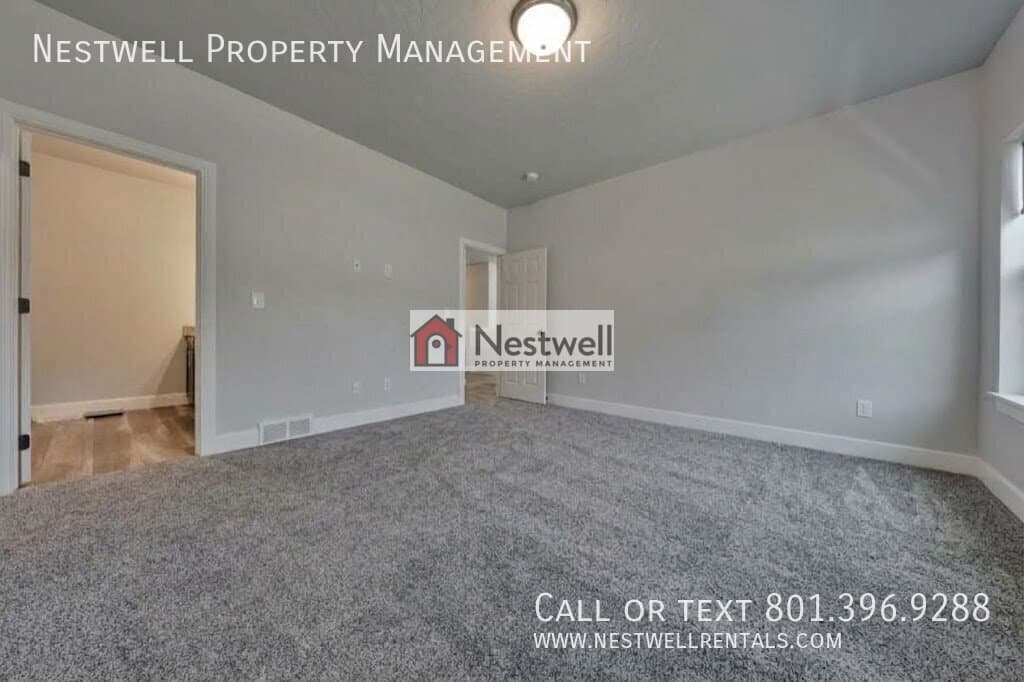 Herriman House: 4463 W Thorley Dr