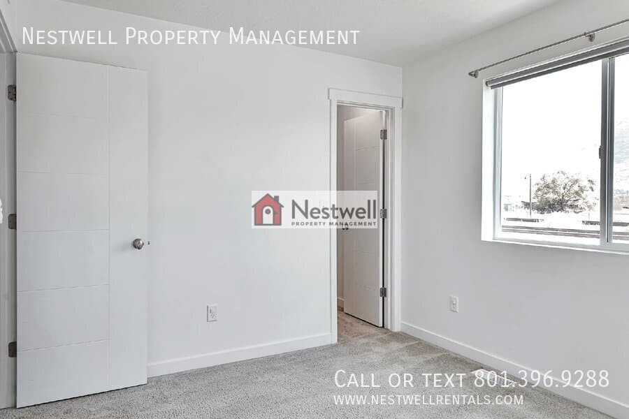 Vineyard House: 506 N 290 E