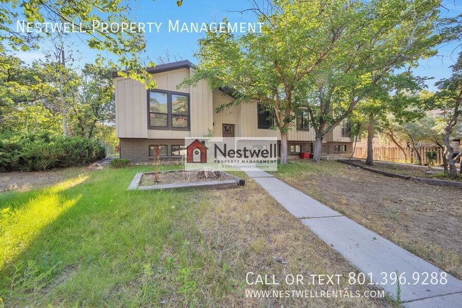 Salt Lake City House: 8592 S Wasatch Blvd