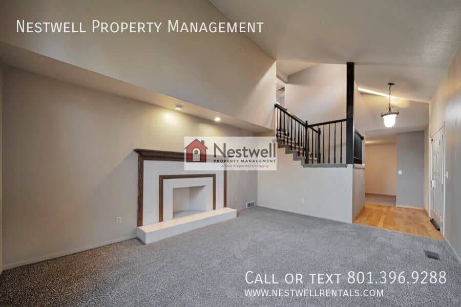 Sandy House: 3252 E Bell Canyon Rd