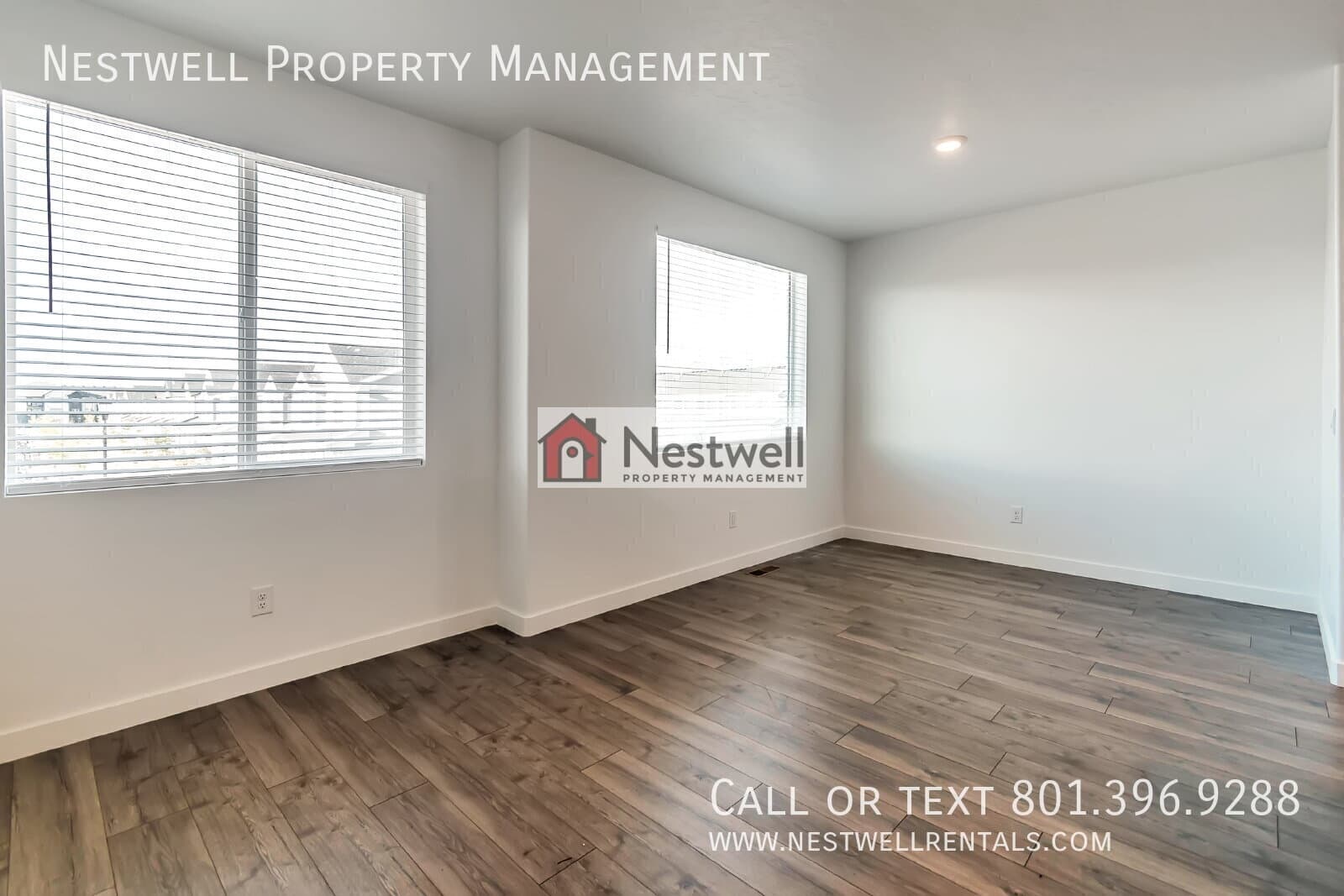 Saratoga Springs Townhome: 977 E Seaside St
