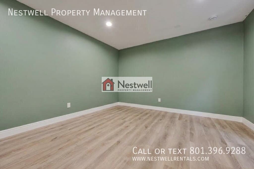 Herriman House: 4463 W Thorley Dr