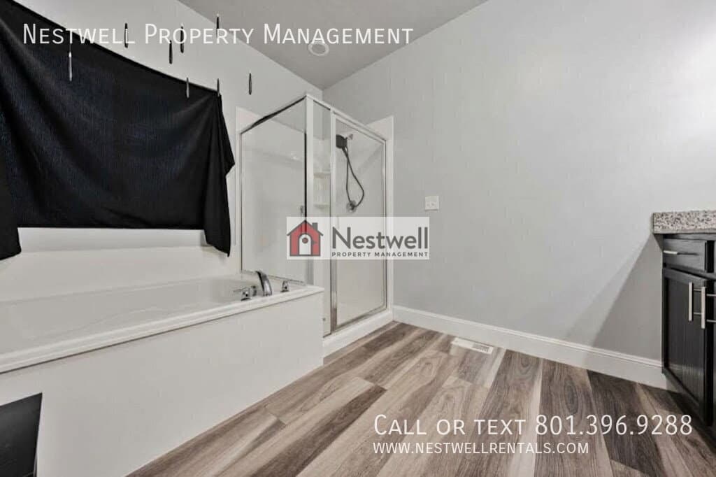 Herriman House: 4463 W Thorley Dr