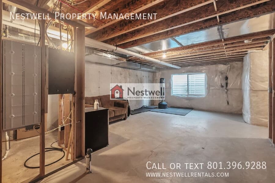 Riverton Townhome: 15538 S Democracy Dr
