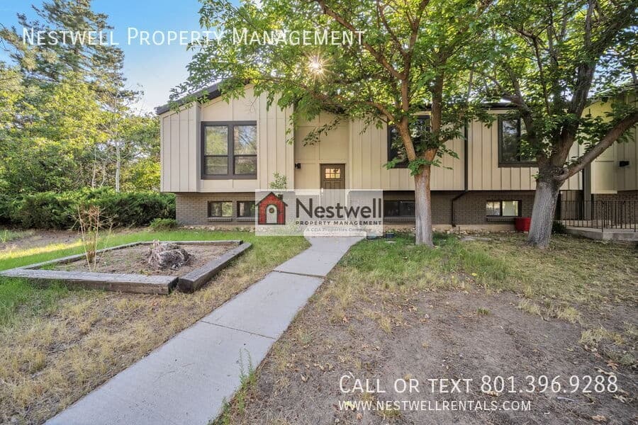 Salt Lake City House: 8592 S Wasatch Blvd