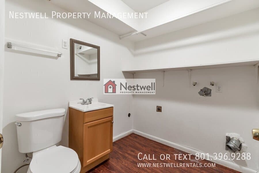 Midvale Multiplex: 655 E Candlelite Ln