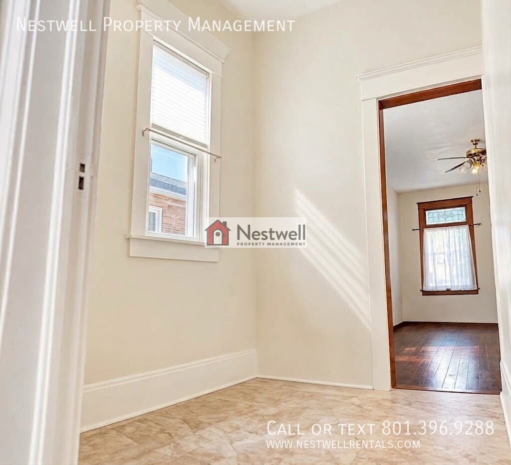 Salt Lake City House: 821 S 700 E