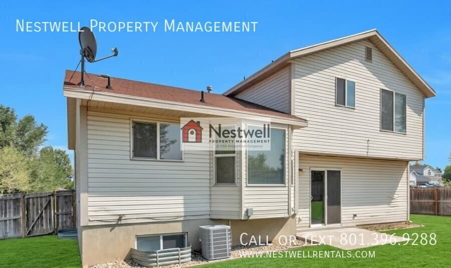 West Valley City House: 4556 South Wormwood Drive 
