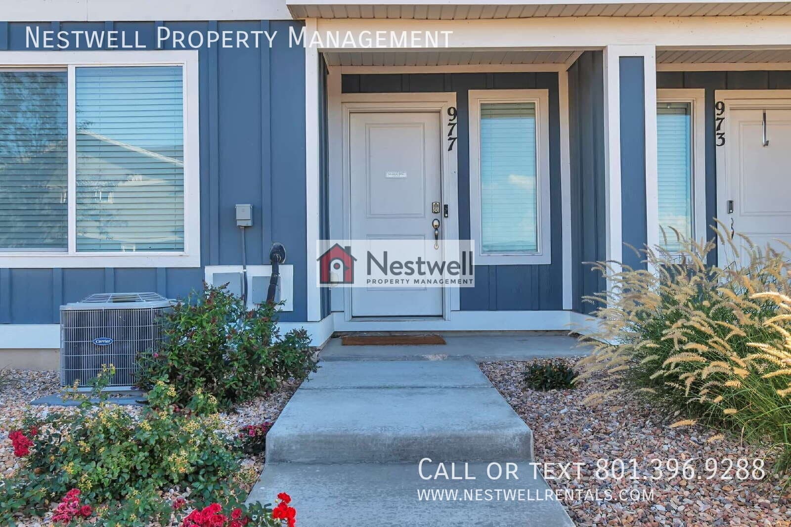 Saratoga Springs Townhome: 977 E Seaside St