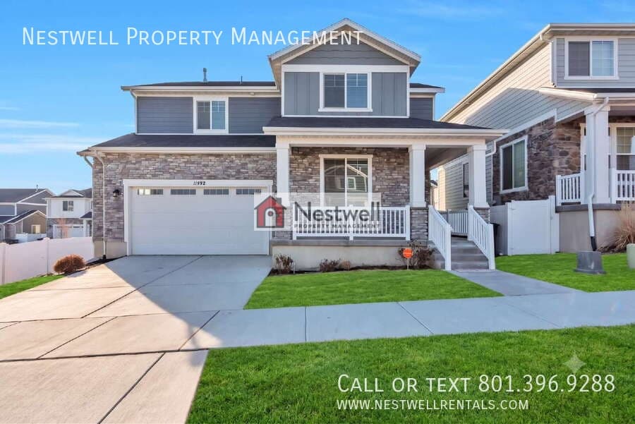 South Jordan House: 11492 S Alta Loma Ln