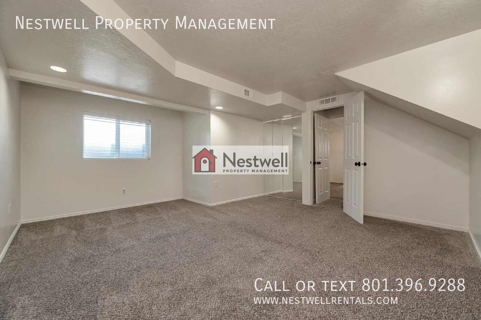 Sandy House: 1118 E 10760 S