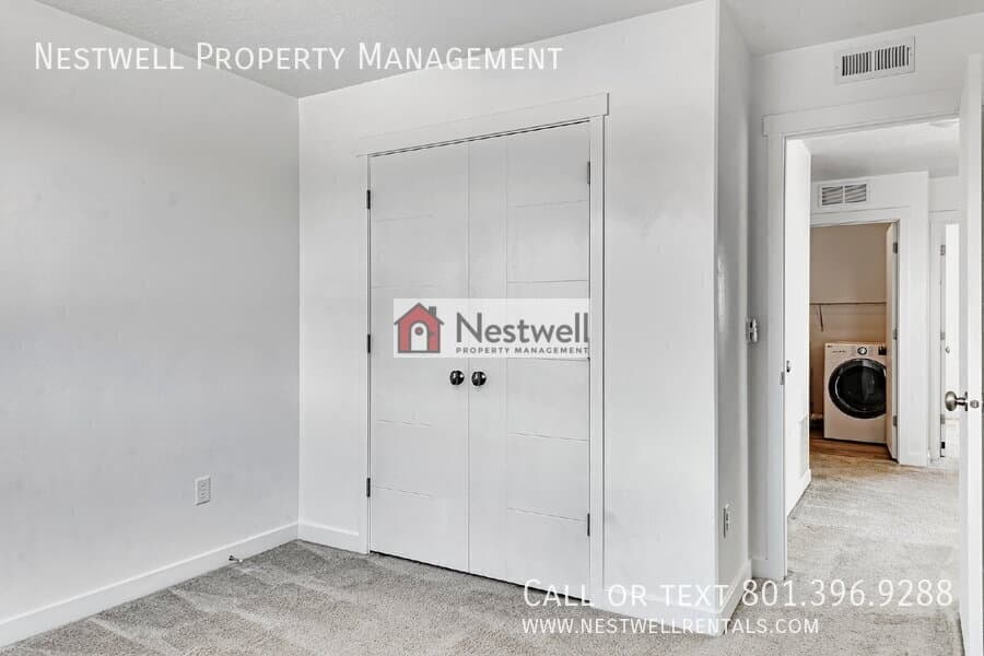 Vineyard House: 506 N 290 E